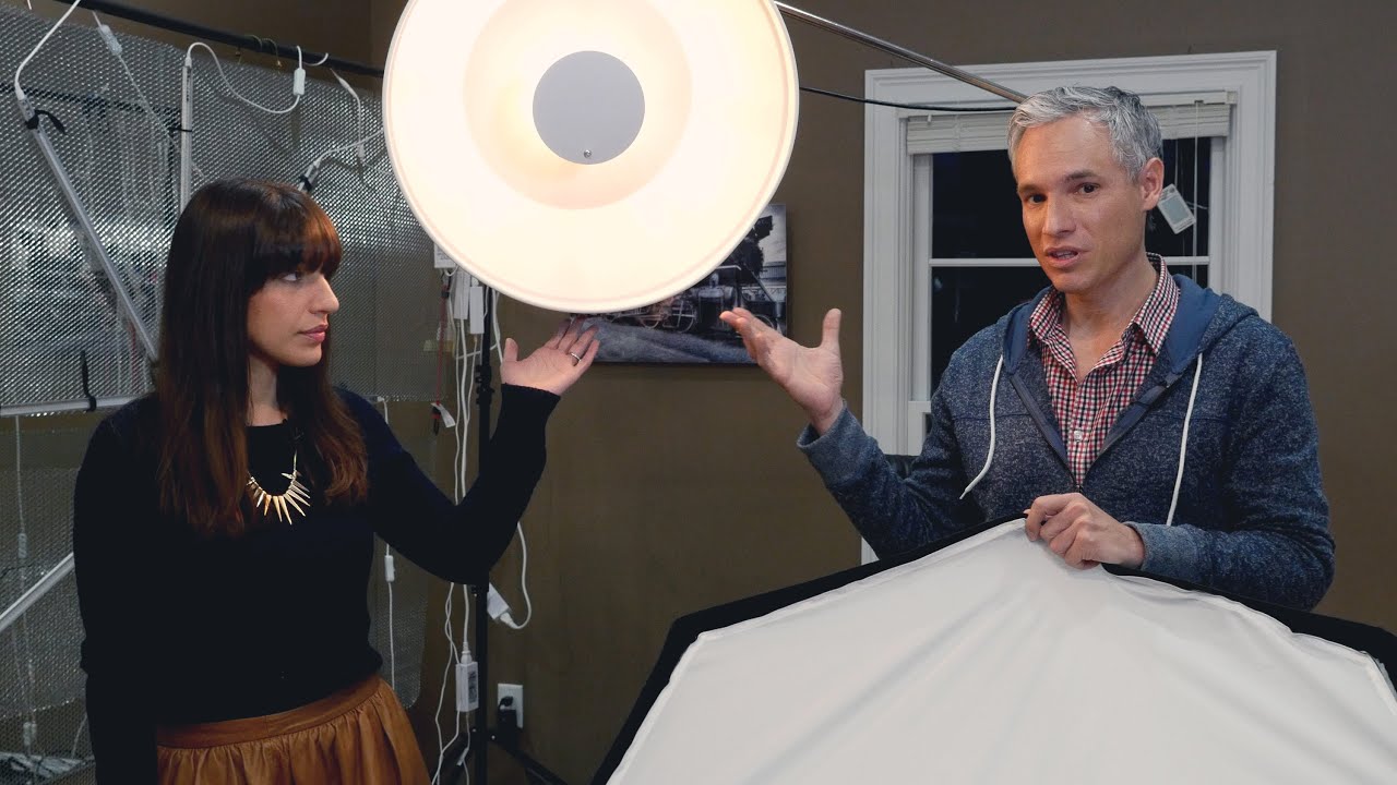 Beauty Dish vs. Softbox: What Every Portrait Retoucher Needs to Know Before the Shot Is Taken