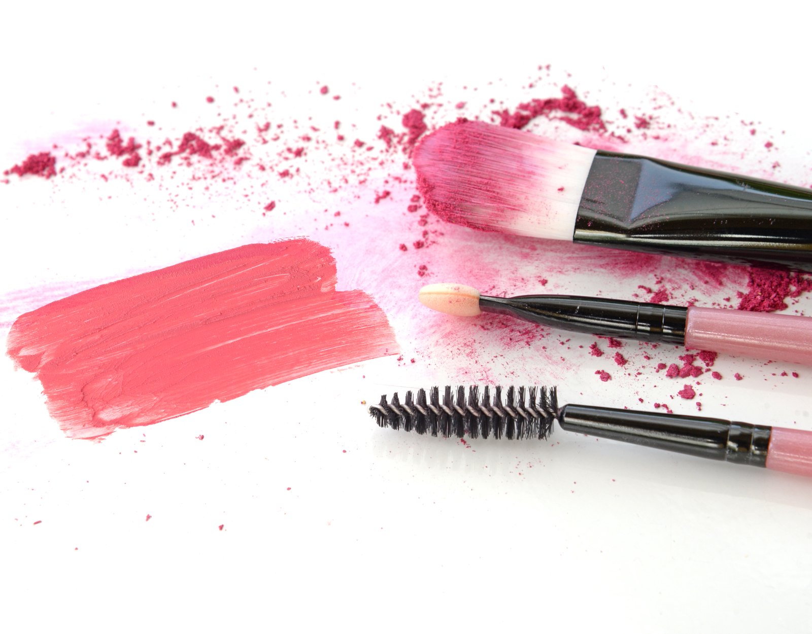 Portrait Cleanup Before You Touch the Skin: The Step Most Retouchers Skip
