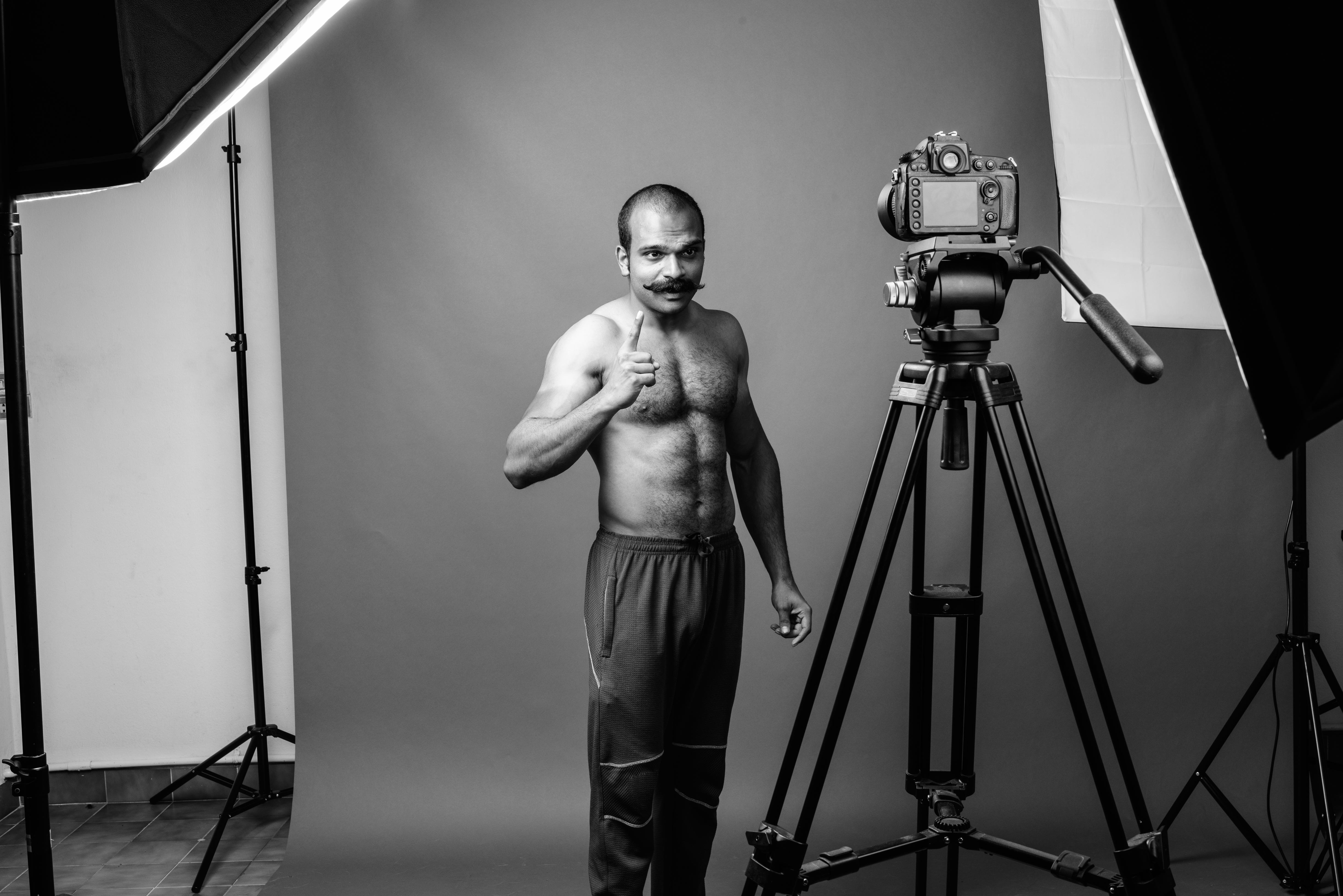 The One-Click Problem: Why AI Retouching Is Quietly Eroding Portrait Photography Skills