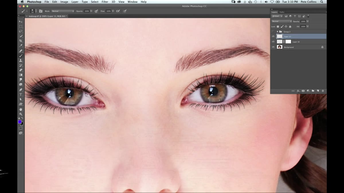 New blank layer created, Soft Light set, painting color across eye area