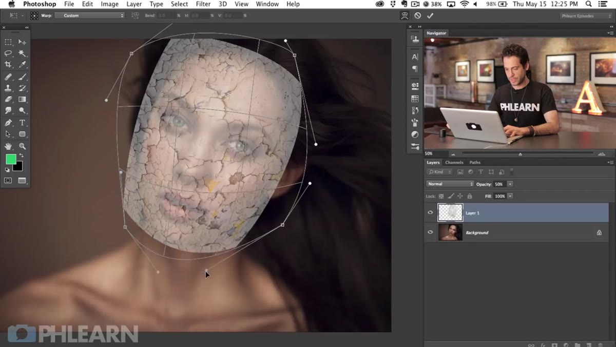 Liquify tool interface opened with texture layer active