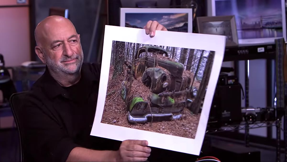 Live edit demonstrating vignette applied to a portrait image