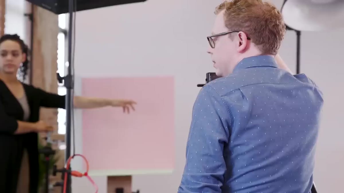 Three-foot softbox with both diffusion baffles in place