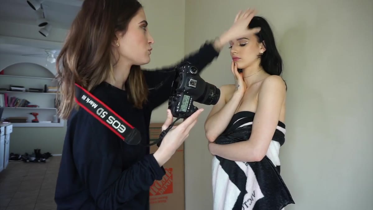 Discussion of flyaways and how they affect retouching time