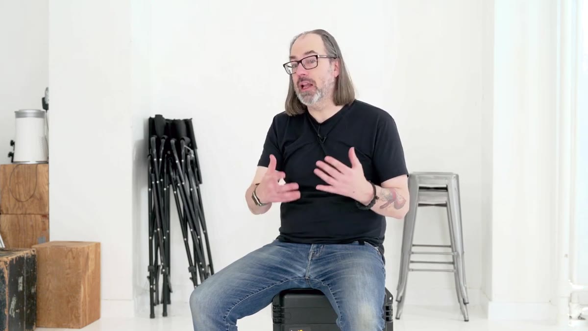 Daniel describing how he handles retouching decisions during the shoot