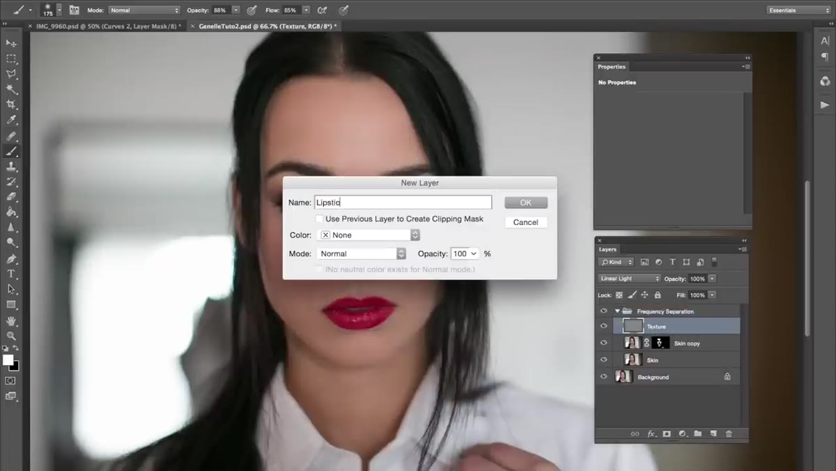 New lipstick layer created, brush sampling lip color