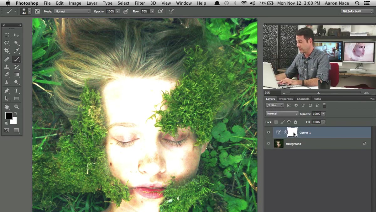 Layer mask thumbnail selected on the Curves layer in Layers panel