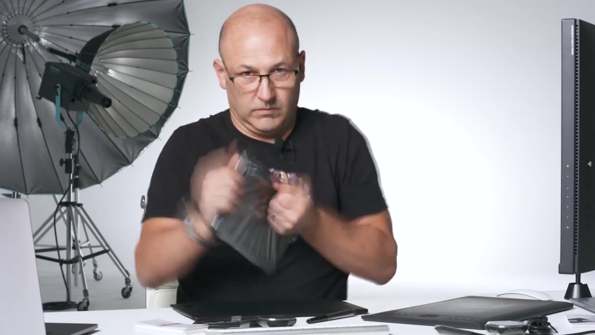 Unboxing the Intuos Pro Medium and Small side by side