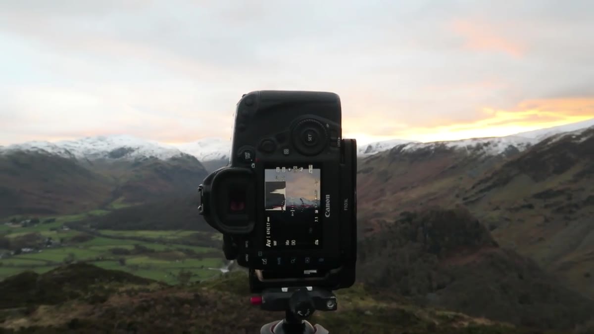Multiple photographers working different compositions during peak light