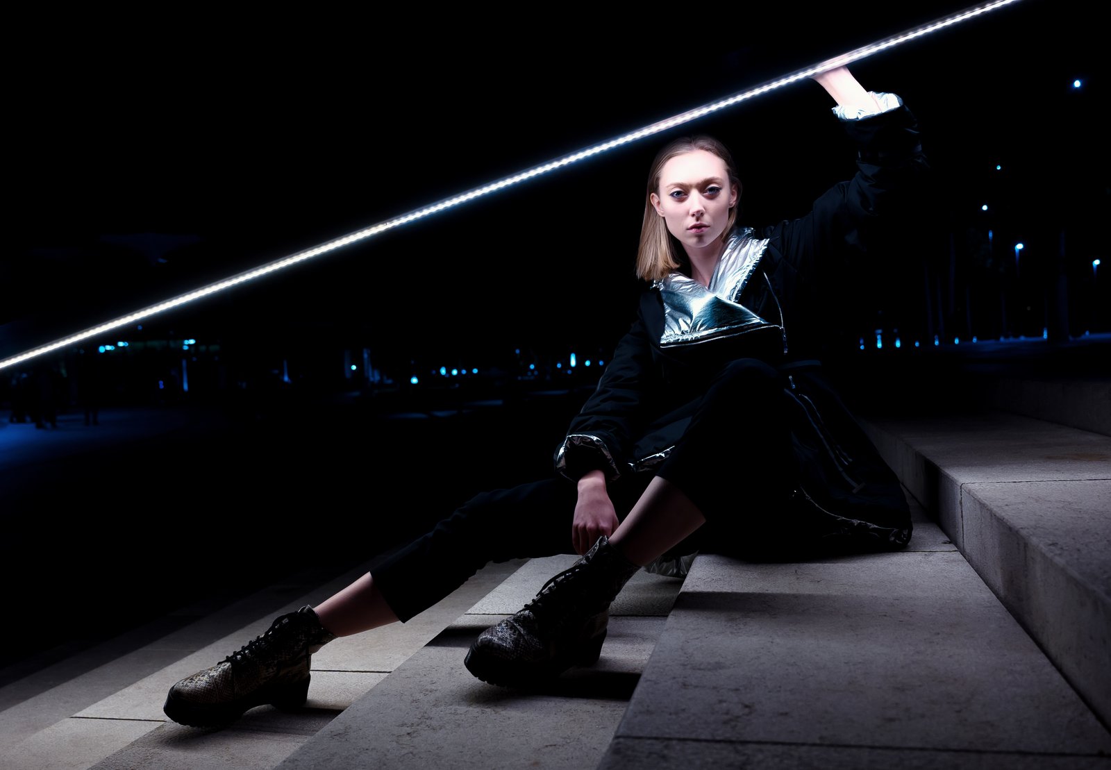 What Award-Winning Night Sky Photography Teaches Us About Dramatic Lighting in Portraits