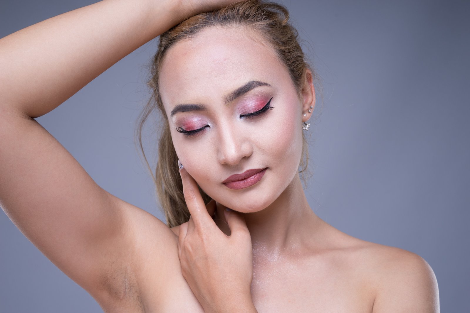 Why Your Makeup Retouching Looks Painted On (And How to Fix It in Photoshop)